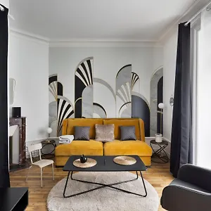 https://le-contour-saint-aubin-inspiration-art-deco-en-coeur-de-ville.inbrittany.com